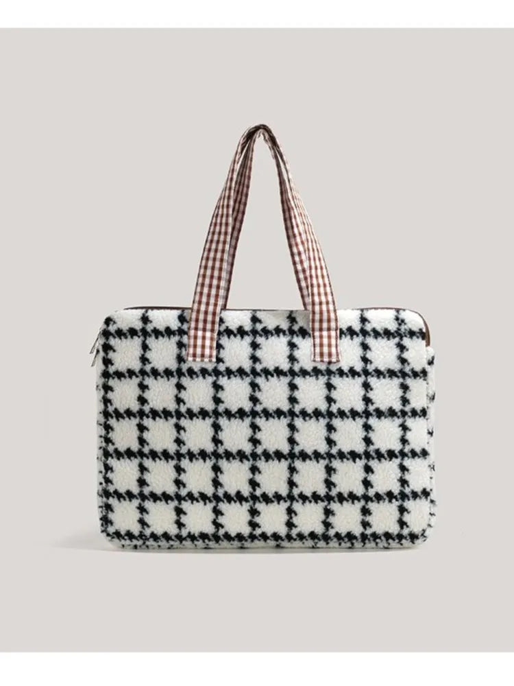 Chic Plaid Laptop Sleeve